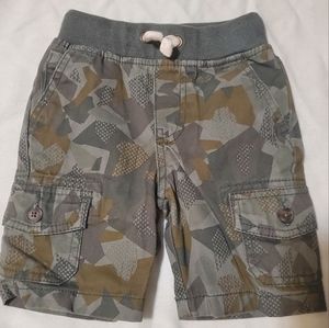 Toddler boys 2T Cat and Jack cargo shorts camouflage
